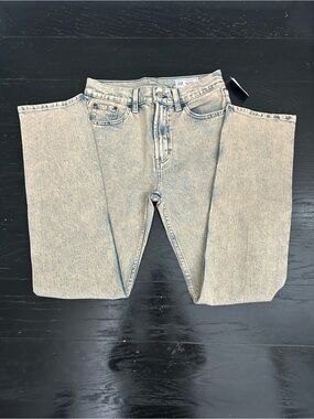 Gap Women High Rise '90s Slim
Straight Jeans